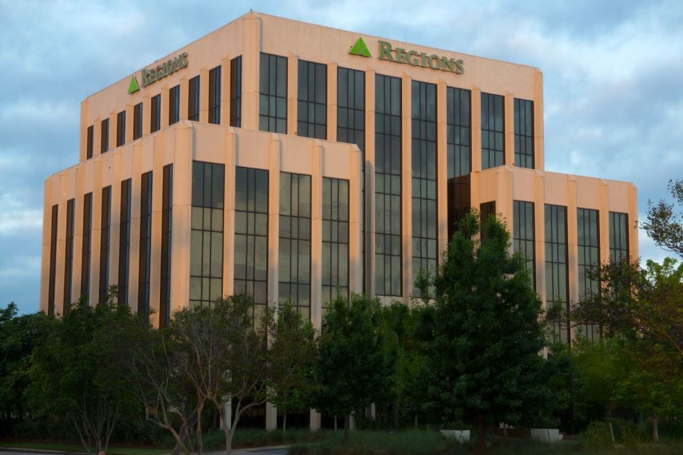 Regions Bank modern office building exterior